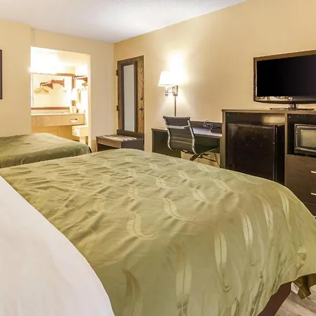 Quality Inn & Suites Atlanta Stone Mountain Exterior photo