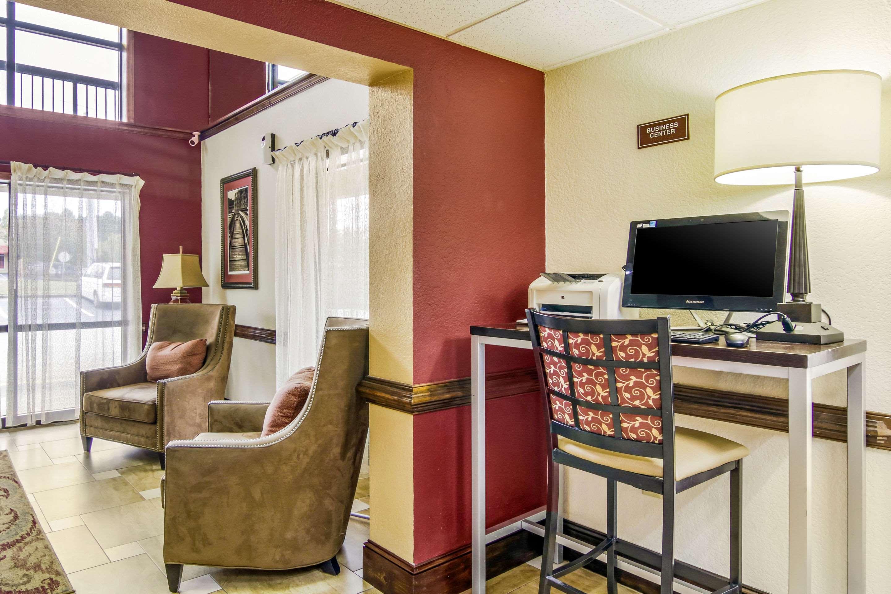 Inn Quality & Atlanta Stone Mountain
